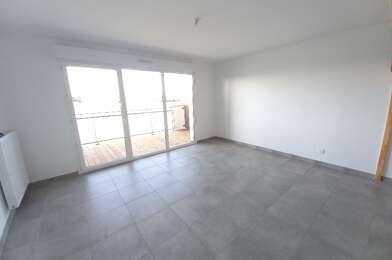 Appartement 3 pièces 774 €