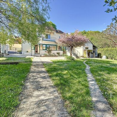 Maison 8 pièces 299000 €