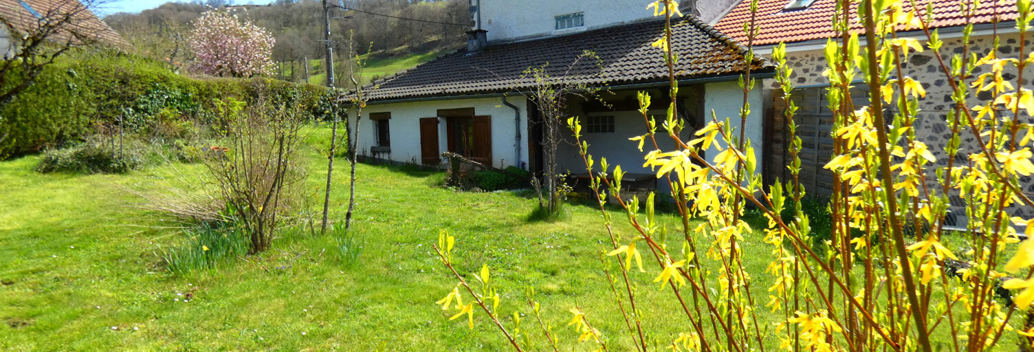 Maison 5 Pièces 130 m² à vendre à Jussac (15250)