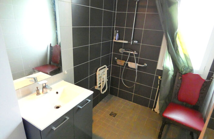 BELLE MASION 4 CHAMBRES — photo 3