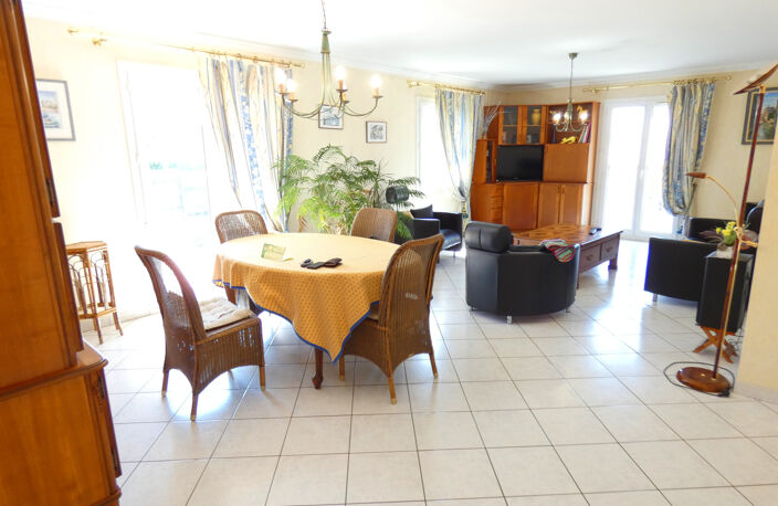 AURILLAC PROCHE CENTRE VILLE  MAISON PLAIN PIED — photo 3