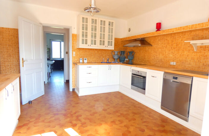 RARE BELLE MAISON PIERRE 1,5 HECTARES — photo 3