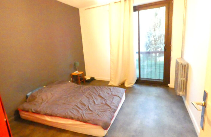 BEAU T3 ASCENSEUR BALCON — photo 5