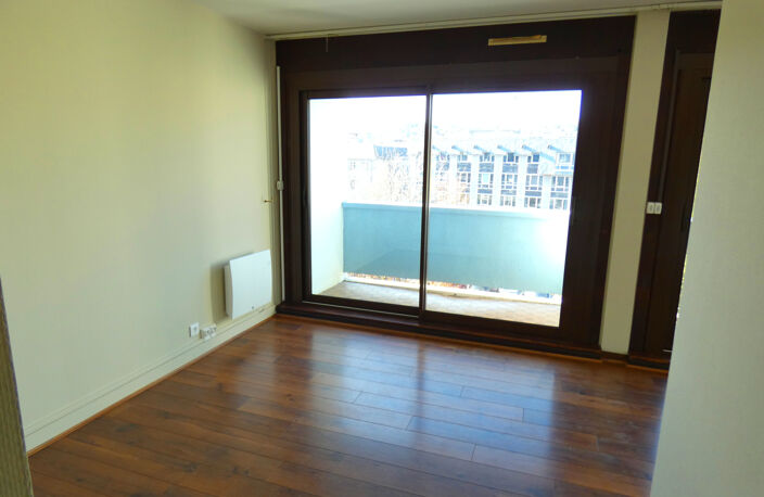 T3 ASCENSEUR 3 BALCONS PARKING — photo 5