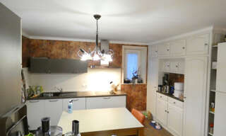 Maison 6 Pièces 191 m² à vendre à Aurillac (15000)