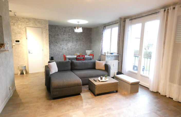 BEAU T3 ASCENSEUR GARAGE — photo 2