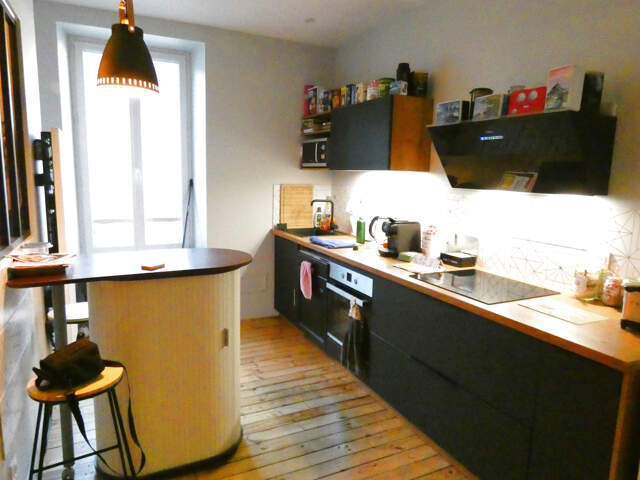 BEAU T3 REPUBLIQUE — photo du bien