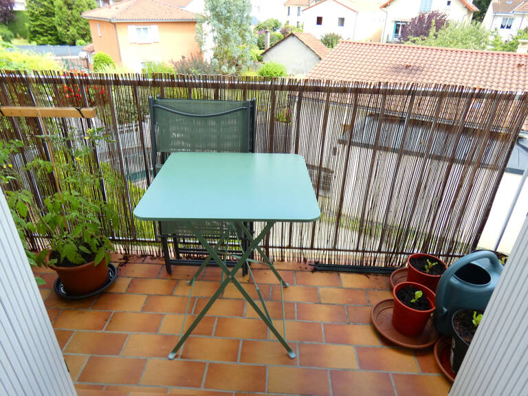 Beau et grand T3 BALCON ET GARAGE DOUBLE — photo 1
