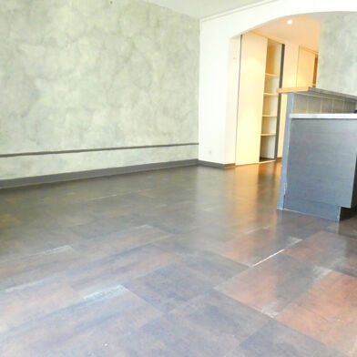 Appartement 3 pièces 77500 €