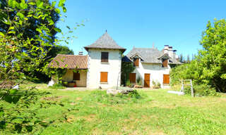 Maison 6 Pièces 150 m² à vendre à Saint-Santin-Cantalès (15150)