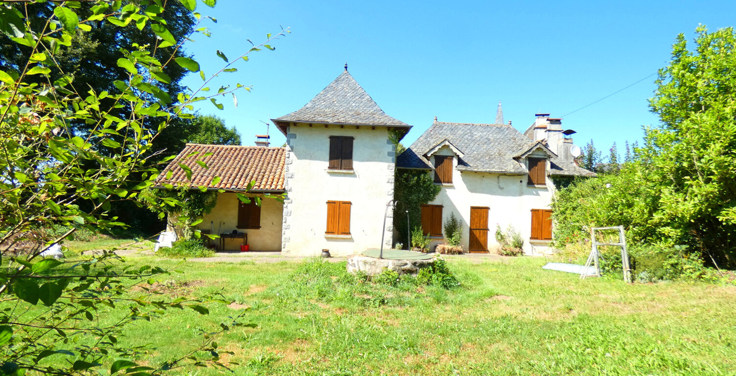 BELLE MAISON AUVERGNATE EN PIERRE — photo 1