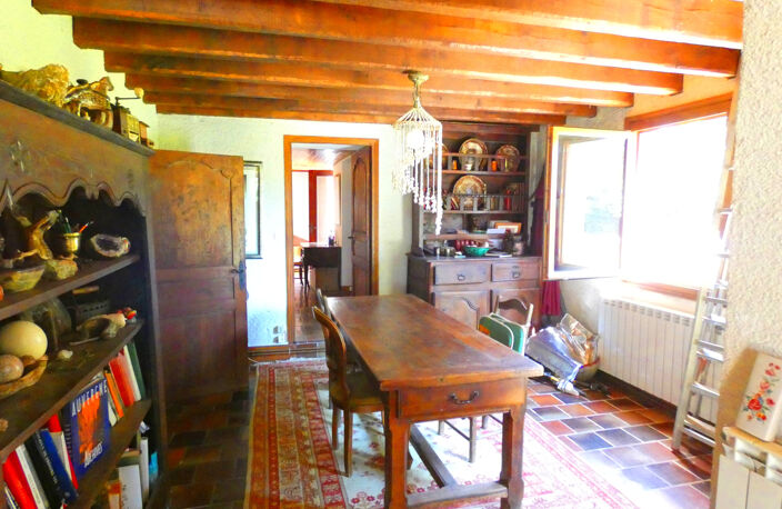 BELLE MAISON AUVERGNATE EN PIERRE — photo 5