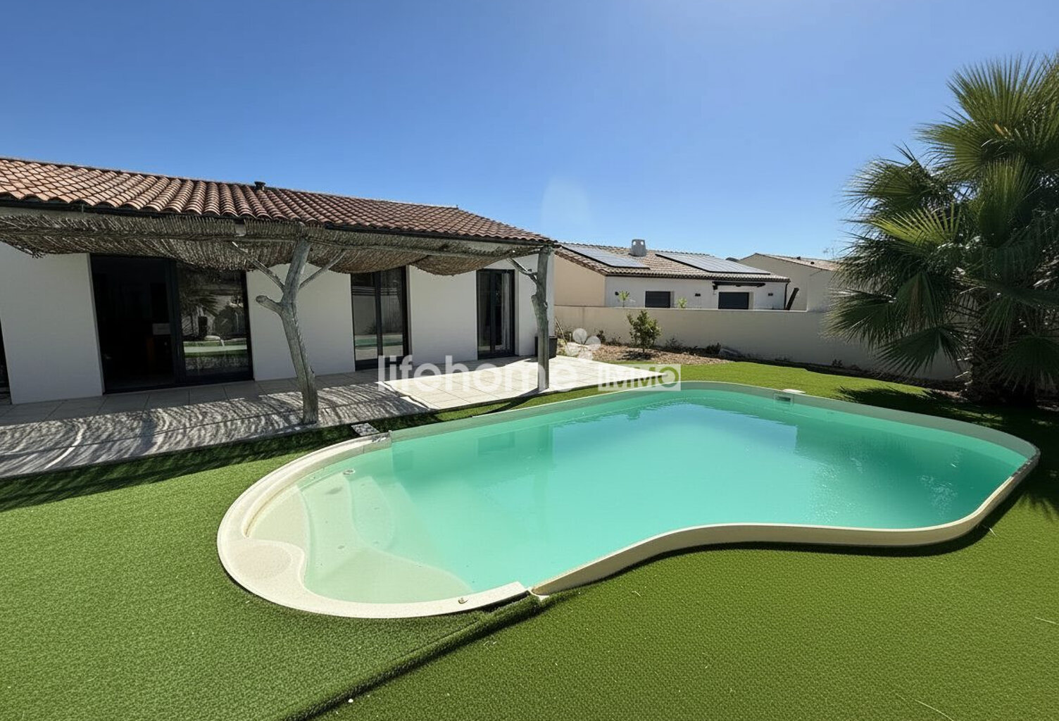 Belle villa T6 à Saint Thibéry — photo 1