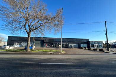 Commerce  1620000 €