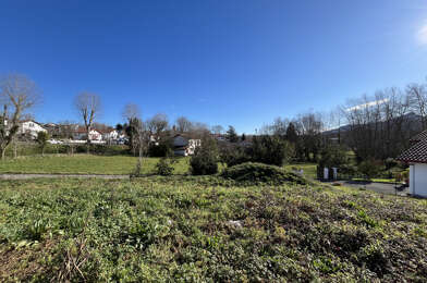 Terrain  233000 €