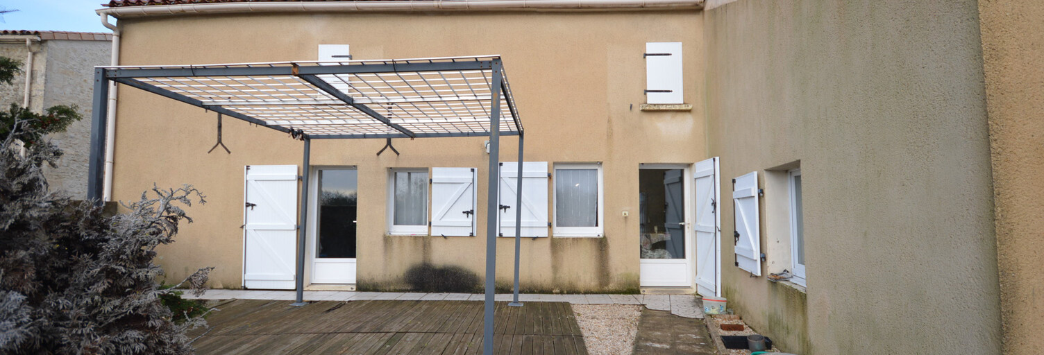 Maison 7 Pièces 176 m² à vendre à Saint-Jean-d'Hermine (85210)