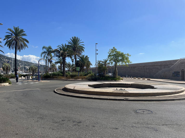 FONDS DE COMMERCE RESTAURANT BASTION — photo 1