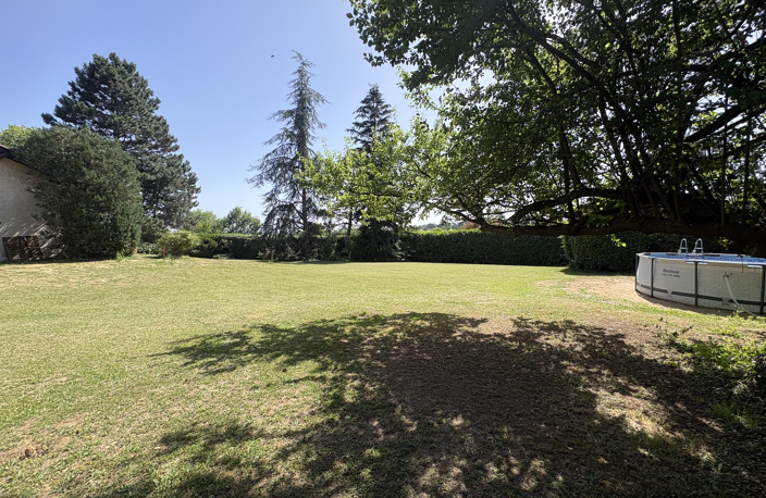 SAINT DIDIER AU MONT D'OR    Beau Terrain plat à bâtir de 97 — photo 3