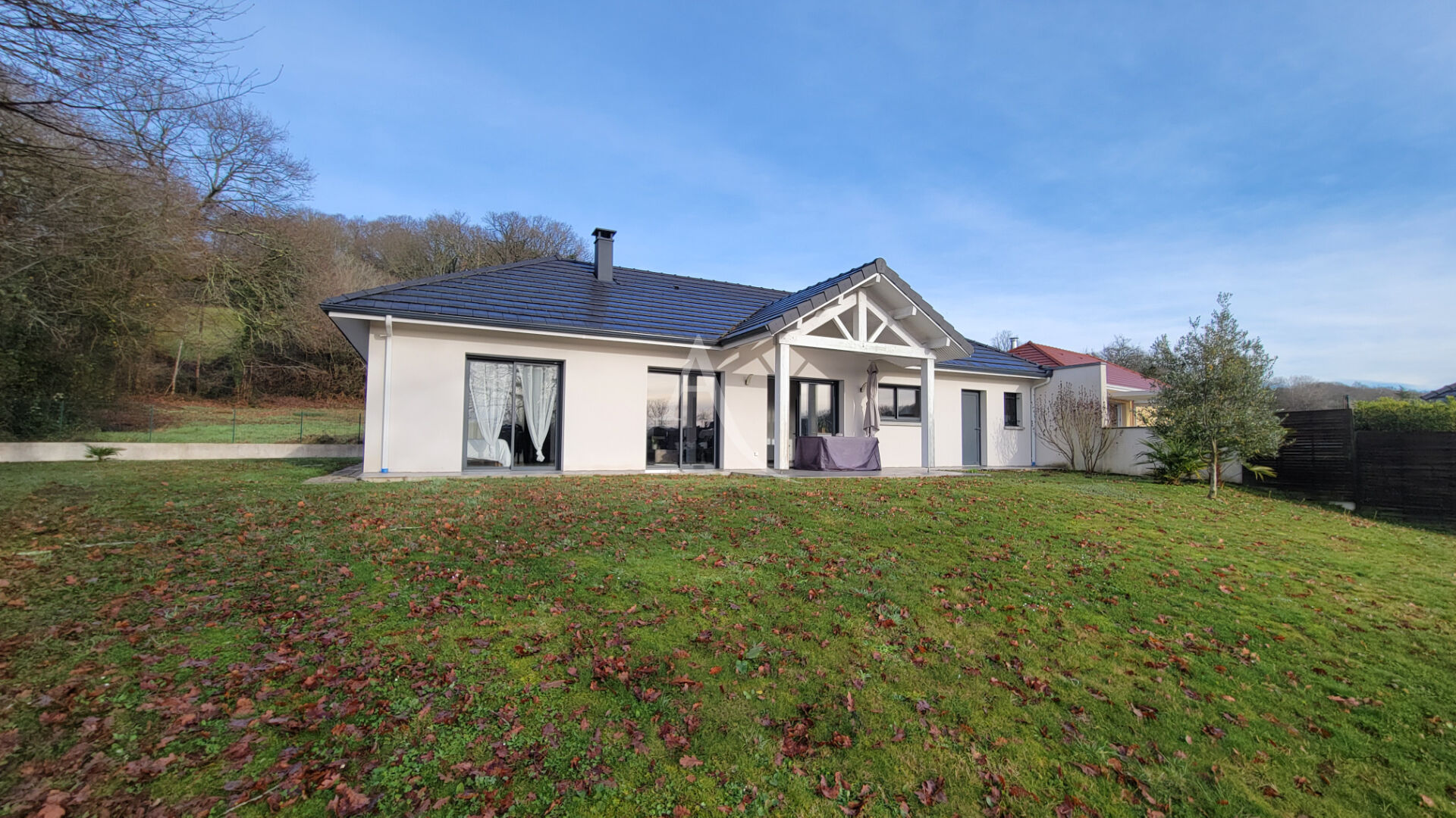 Villa / Maison  à louer Sauvagnon 64230