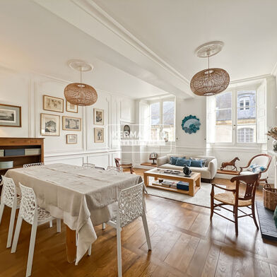 Appartement 5 pièces 546000 €