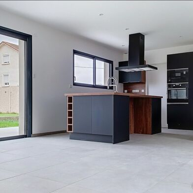 Maison 4 pièces 297000 €