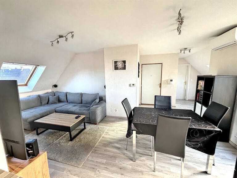 A TRUCHTERSHEIM 2 P de 46 M2 SIS AU DERNIER ETAGE — photo 1