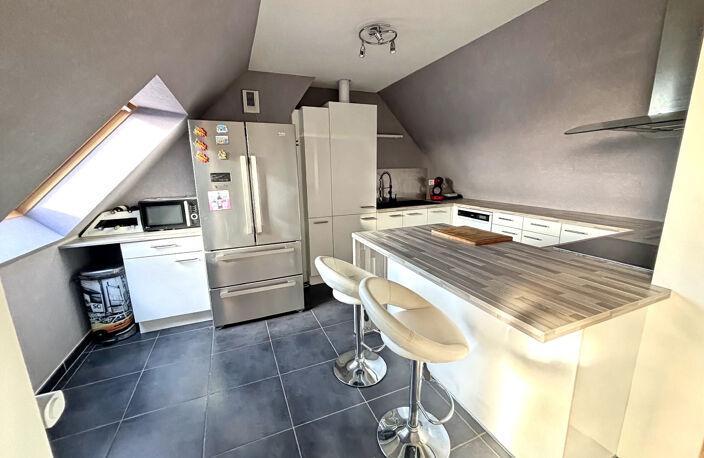 A TRUCHTERSHEIM 2 P de 46 M2 SIS AU DERNIER ETAGE — photo 2