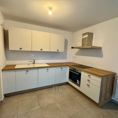 Appartement 3 pièces 1390 €