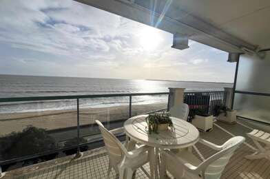 Appartement 4 pièces 1243500 €