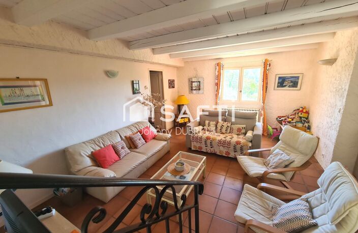 PIGNANS - MAISON TRADITIONNELLE DE 225M2 COMPOSEE DE 3 APPARTEMENTS, PISCINE, TERRAIN DE 4556M2 — photo 3