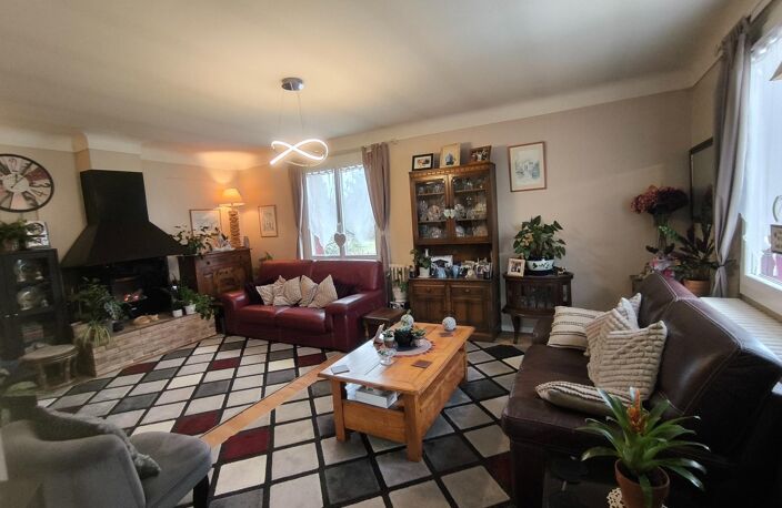 Maison de village de 145 m² avec piscine. — photo 4