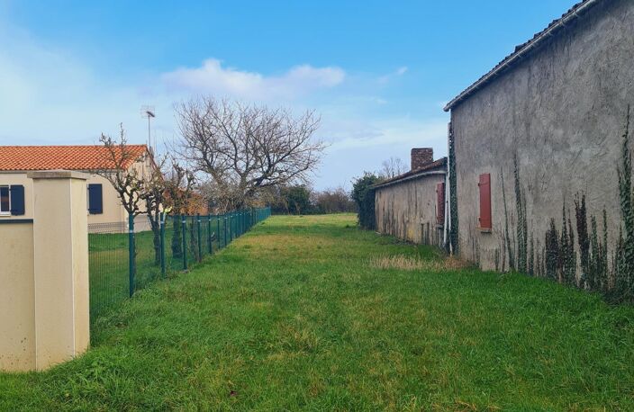 Terrain constructible au calme — photo 4
