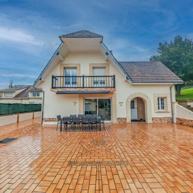 Maison 7 pièces 342000 €