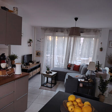 Appartement 3 pièces 275000 €