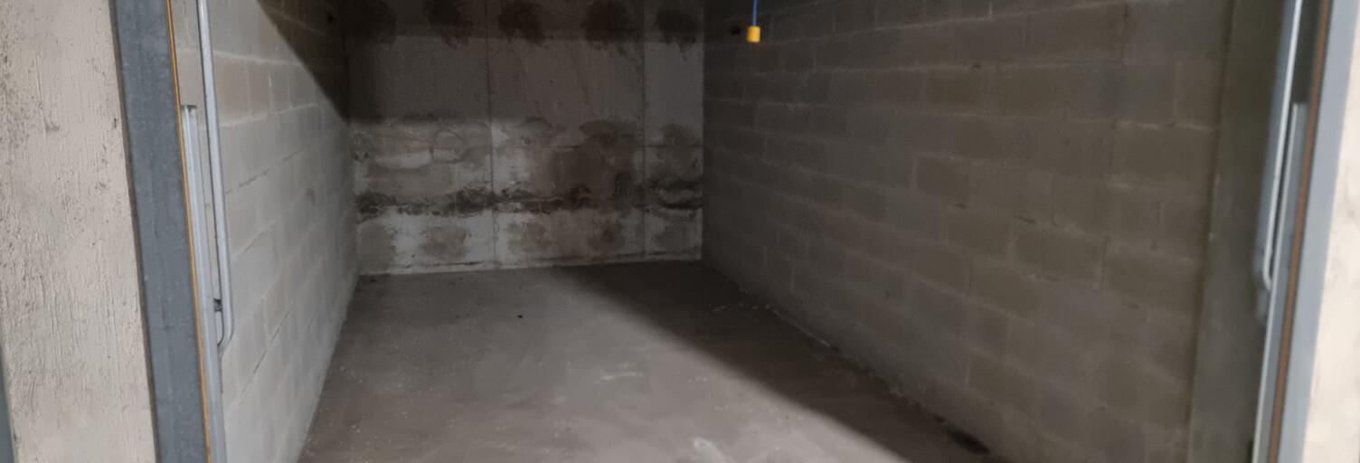 Garage  14 m² à louer à La Ciotat (13600)