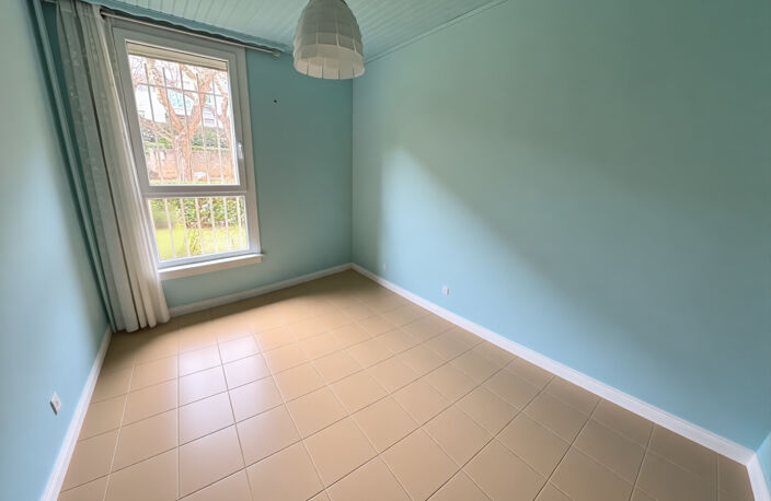 APPARTEMENT DE TYPE 4 EN REZ-DE-JARDIN — photo 3