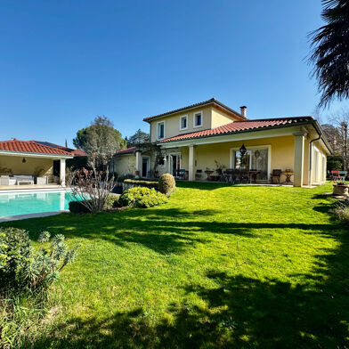 Maison 6 pièces 990000 €