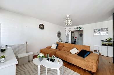 Appartement 4 pièces 215000 €