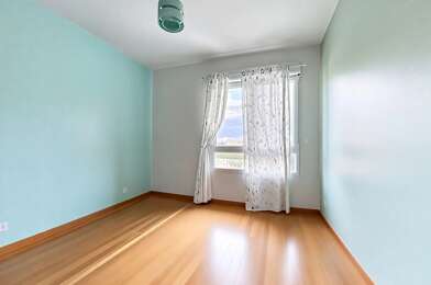 Appartement 4 pièces 215000 €