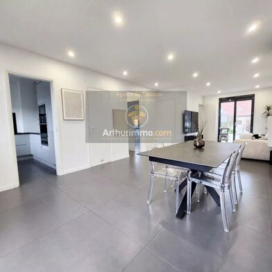 Maison 4 pièces 415000 €