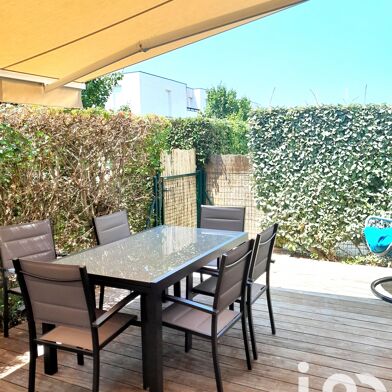 Appartement 2 pièces 830 €