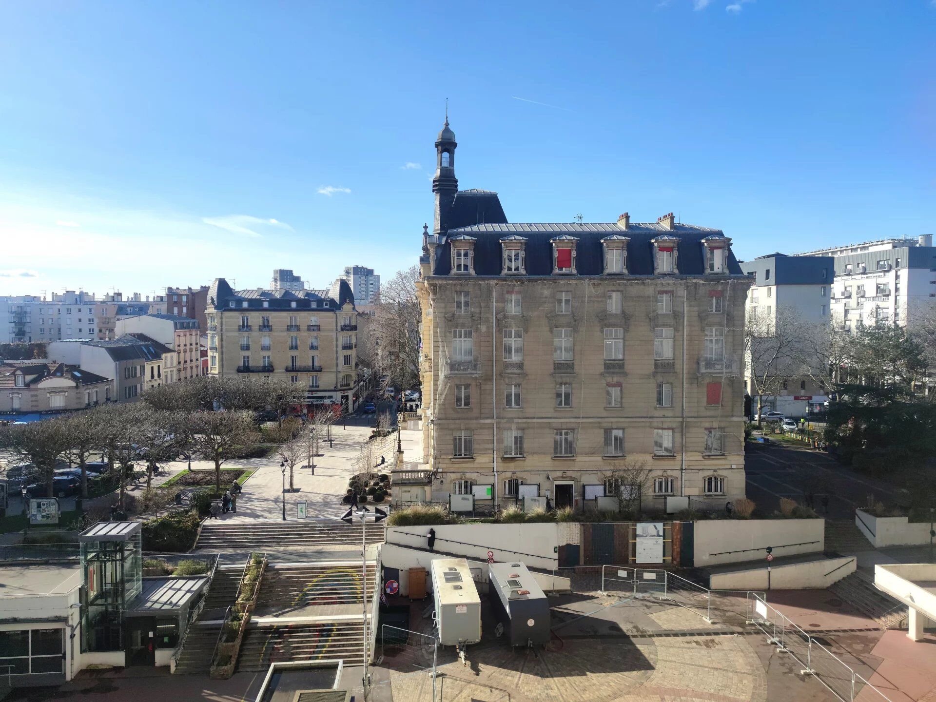 Appartement 4 pièces 77 m² · à Colombes · 77 m² · 370 000 €
