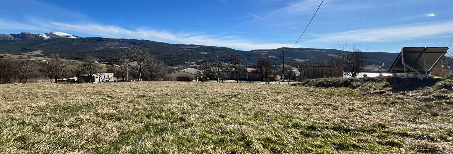 Terrain  8188 m² à vendre à L'Épine (05700)