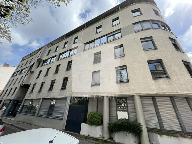BUREAUX à LOUER — photo du bien