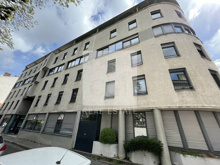 BUREAUX à LOUER — photo 1