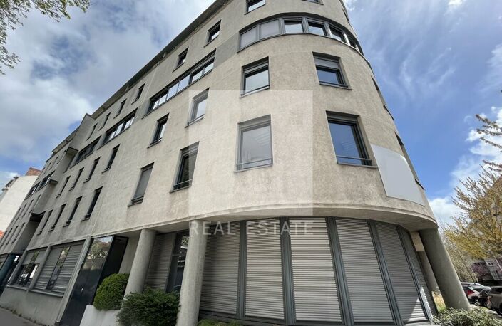 BUREAUX à LOUER — photo 4
