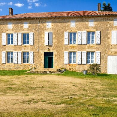 Maison 11 pièces 275500 €