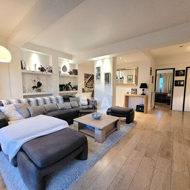 Appartement 2 pièces 920 €