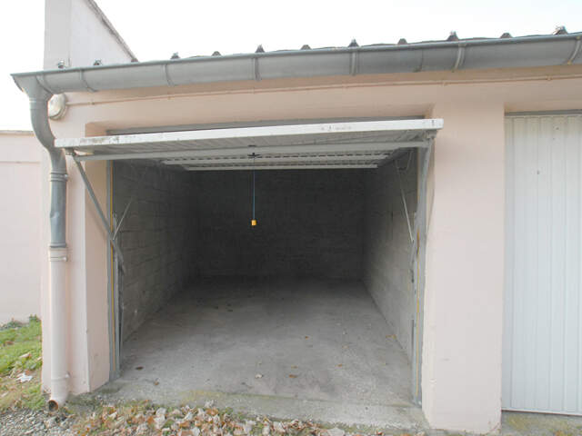 garage SAINT SYMPHORIEN D'OZON — photo du bien