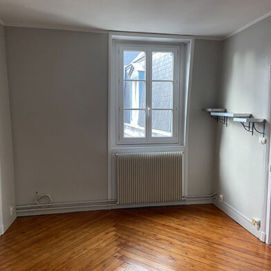 Appartement 2 pièces 540 €